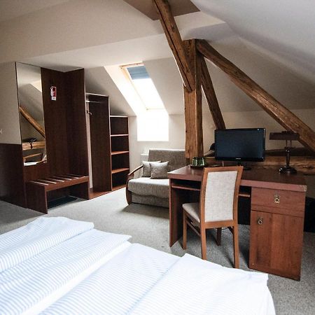 Pension Horse Inn コシツェ エクステリア 写真